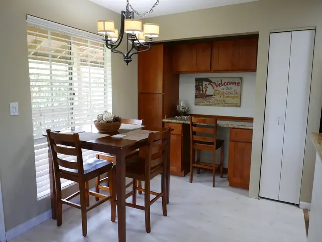 Listing Image for 140 Uwapo Rd 38-203 3 of 24