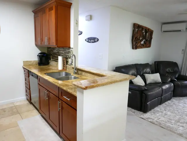 Listing Image for 140 Uwapo Rd 38-203 5 of 24