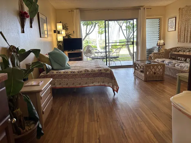 Listing Image for 7142 Kamehameha V Hwy B102 7 of 17