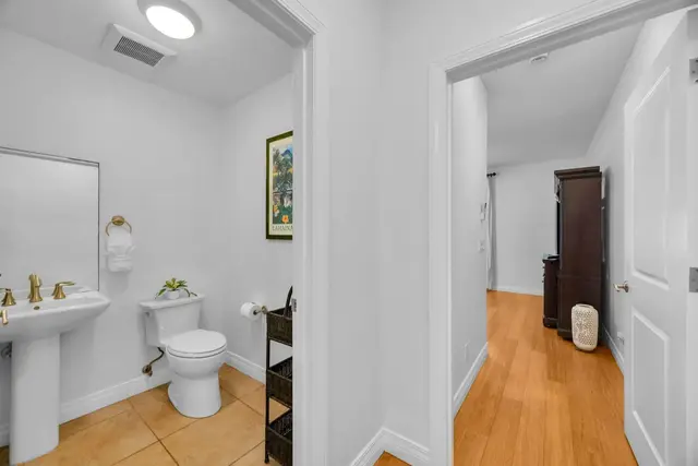 Listing Image for 35 Hune One Ln 11-103 30 of 44