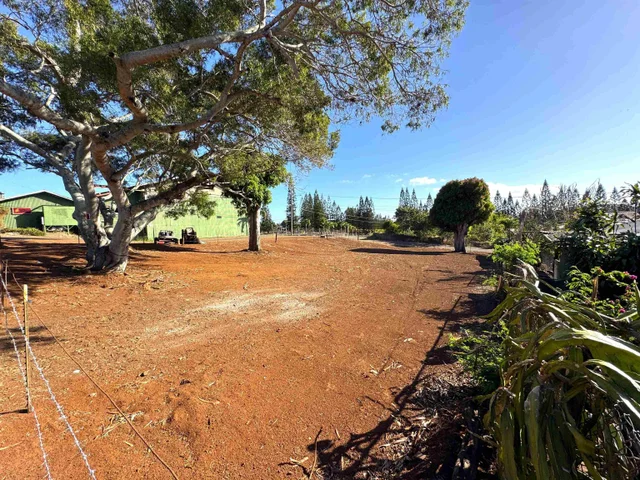 Listing Image for 1658 Okana St 1 of 12