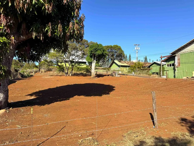 Listing Image for 1658 Okana St 4 of 12