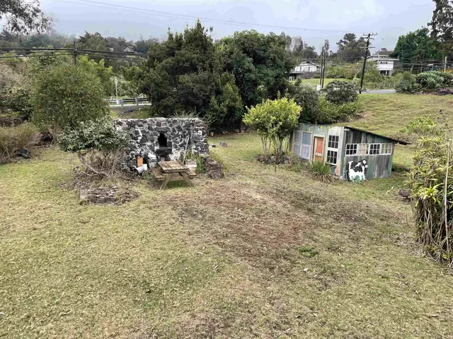 Listing Image for 1575 Kamehameiki Rd Unit 1 16 of 39