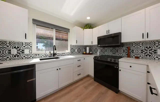 Listing Image for 12 Orchid Pl 174 17 of 50
