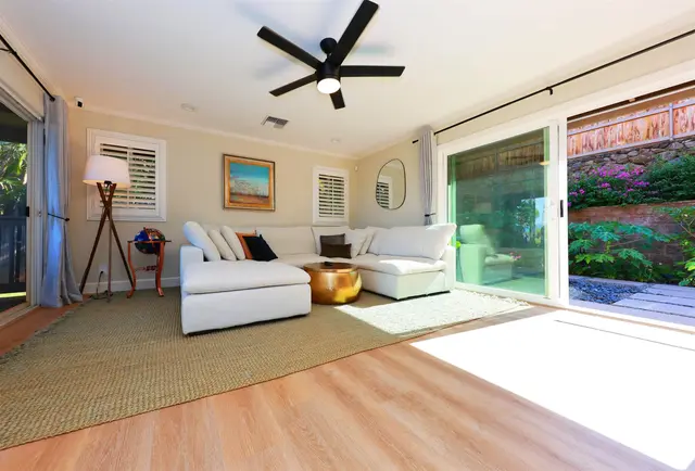 Listing Image for 12 Orchid Pl 174 2 of 50