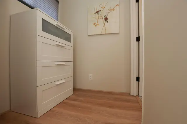 Listing Image for 12 Orchid Pl 174 26 of 50