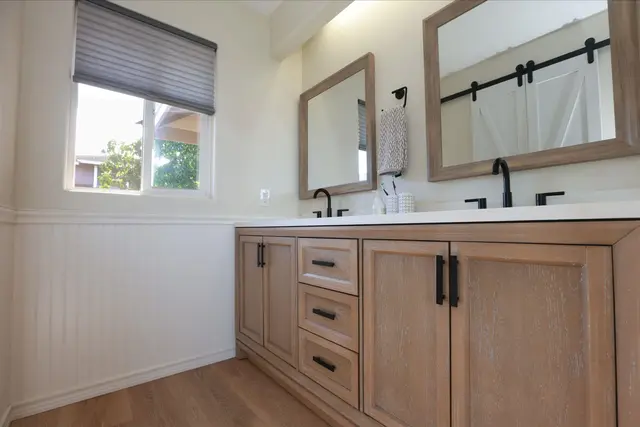 Listing Image for 12 Orchid Pl 174 30 of 50