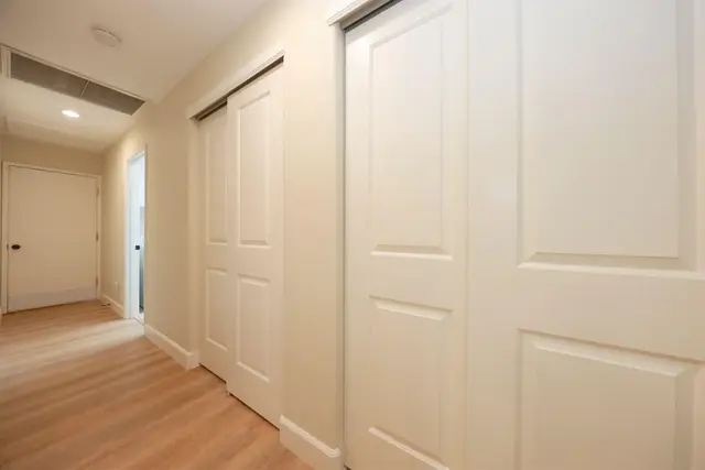 Listing Image for 12 Orchid Pl 174 38 of 50