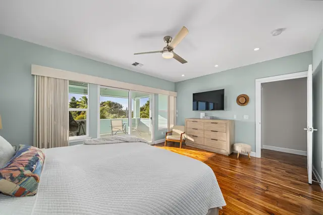 Listing Image for 3535 Akala Dr Unit A 22 of 50