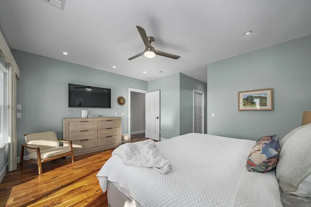 Listing Image for 3535 Akala Dr Unit A 25 of 50