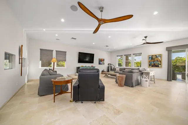 Listing Image for 3535 Akala Dr Unit A 37 of 50