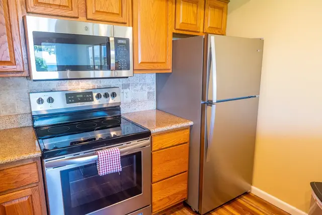 Listing Image for 5295 Lower Honoapiilani Rd A-25 12 of 36