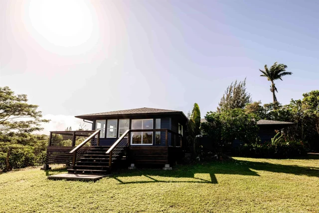 Listing Image for 1139 Kauhikoa Rd A 11 of 42