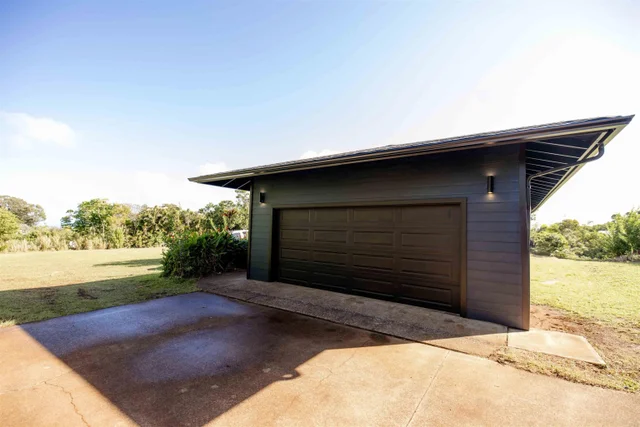 Listing Image for 1139 Kauhikoa Rd A 13 of 42