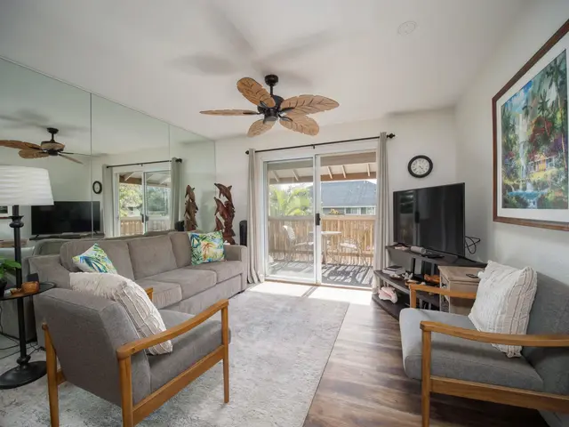 Listing Image for 140 Uwapo Rd 33-202 1 of 24