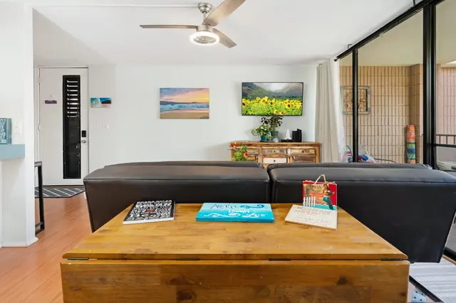 Listing Image for 30 Hauoli St 411 11 of 40