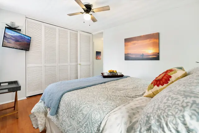 Listing Image for 30 Hauoli St 411 17 of 40