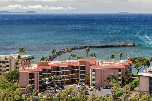 Listing Image for 30 Hauoli St 411 26 of 40