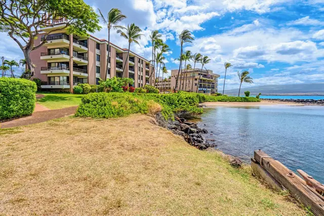 Listing Image for 30 Hauoli St 411 27 of 40