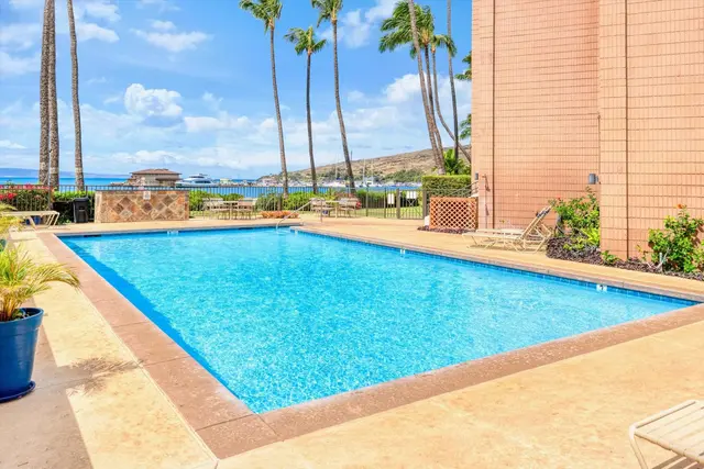 Listing Image for 30 Hauoli St 411 34 of 40