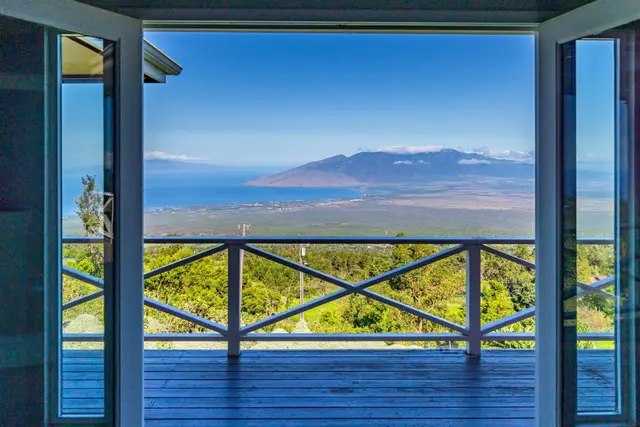 Listing Image for 1587 Polipoli Rd 10 of 41
