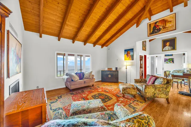 Listing Image for 1587 Polipoli Rd 15 of 41