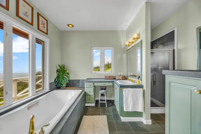 Listing Image for 1587 Polipoli Rd 24 of 41