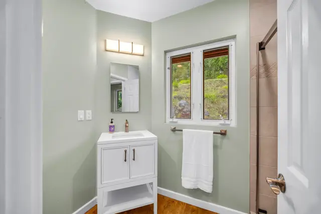 Listing Image for 1587 Polipoli Rd 28 of 41