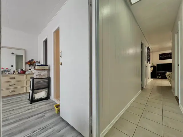 Listing Image for 5155 Kipulu Pl D 5 of 7