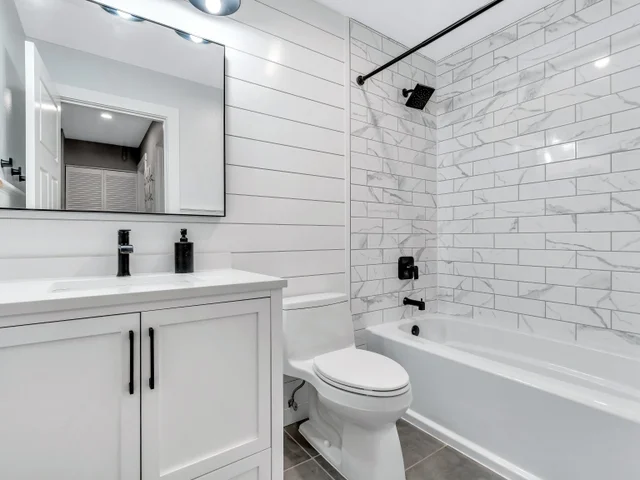 Listing Image for 45 E Kuu Aku Ln 312 14 of 30