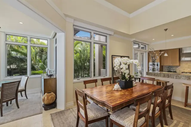 Listing Image for 32 Coconut Grove Ln 32 15 of 47