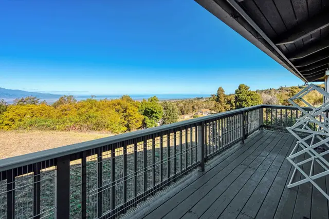 Listing Image for 22 Malia Iokepa Pl 21 of 50