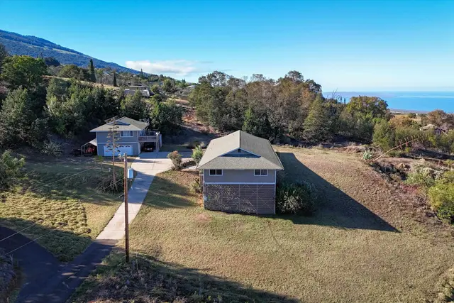 Listing Image for 22 Malia Iokepa Pl 38 of 50