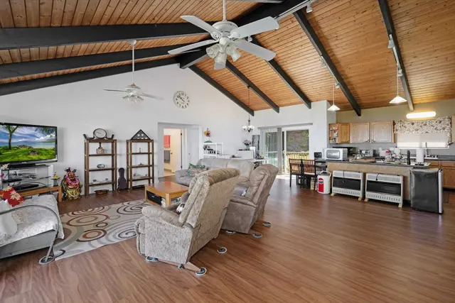 Listing Image for 22 Malia Iokepa Pl 6 of 50