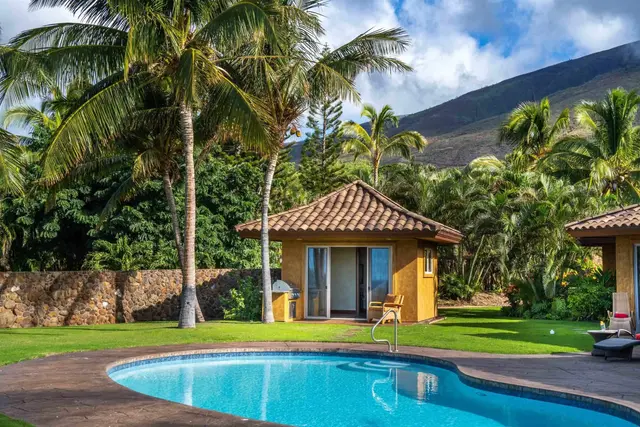 Listing Image for 51 Awaiku St A 20 of 39