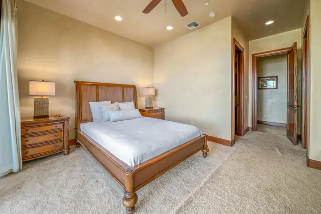 Listing Image for 51 Awaiku St A 30 of 39
