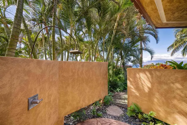Listing Image for 51 Awaiku St A 37 of 39