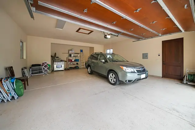 Listing Image for 51 Awaiku St A 39 of 39