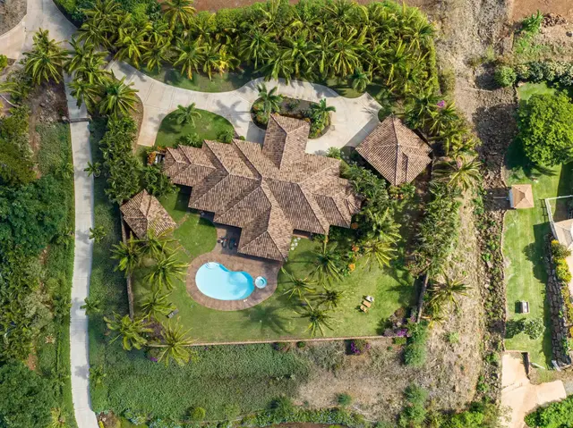 Listing Image for 51 Awaiku St A 7 of 39