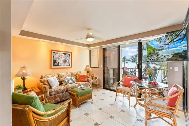 Listing Image for 191 N Kihei Rd 402 3 of 48