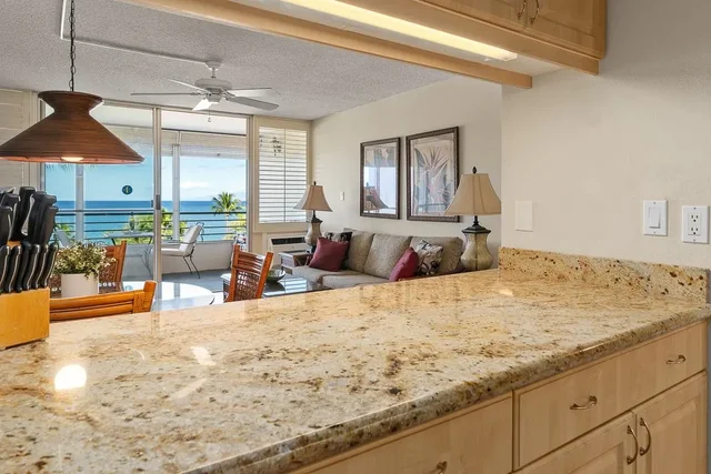 Listing Image for 2385 S Kihei Rd 604 21 of 37