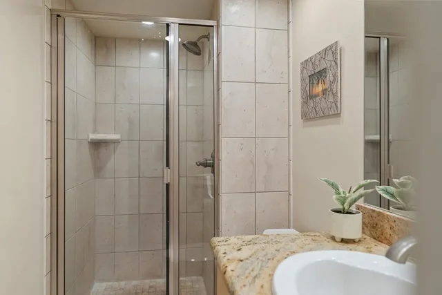 Listing Image for 2385 S Kihei Rd 604 34 of 37