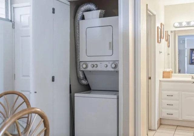 Listing Image for 4365 Lower Honoapiilani Rd 906 9 of 17