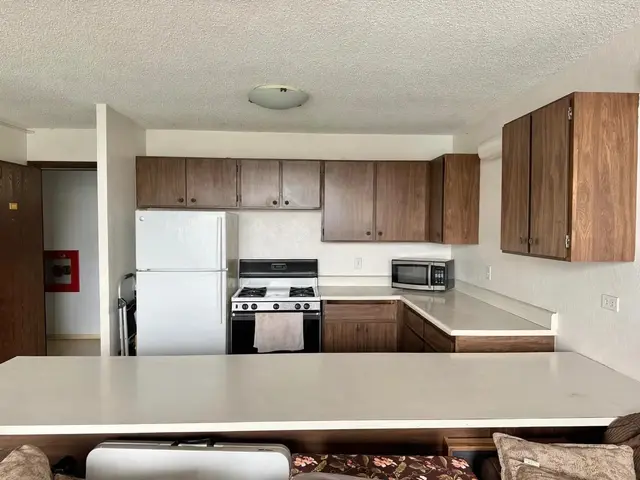 Listing Image for 493 Pio Dr 408 4 of 15