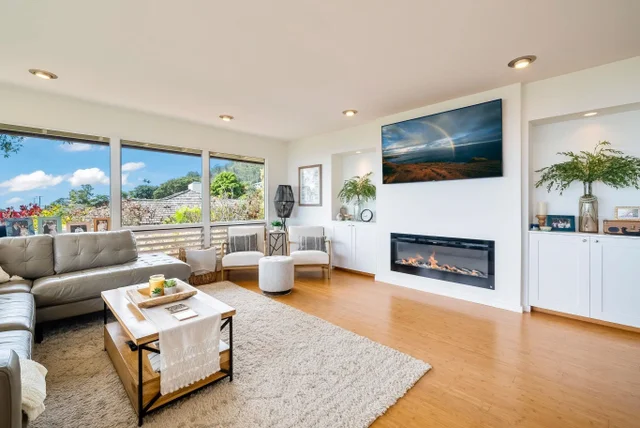 Listing Image for 3051 Alaneo Pl 12 of 49