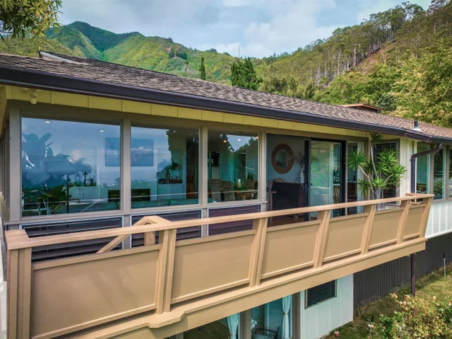 Listing Image for 3051 Alaneo Pl 3 of 49