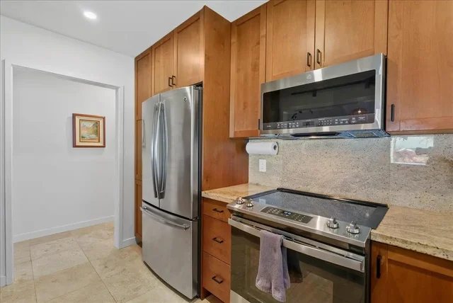 Listing Image for 20 Hui Rd I 37 13 of 35