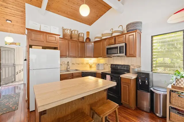 Listing Image for 4440 Lower Honoapiilani Rd 228 5 of 43