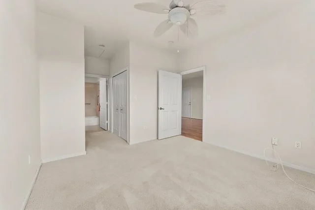 Listing Image for 212 Hooulu Ln 401 24 of 50