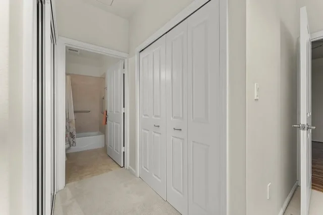 Listing Image for 212 Hooulu Ln 401 28 of 50